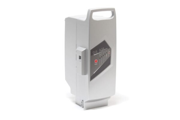 akku-panasonic-basis-25-2-26-volt-24-ah-672070-e-632_3840x2160